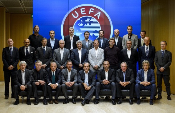 Ngày hôm qua, tại trụ sở của UEFA ở Nyon, Thụy Sĩ đã diễn ra ra cuộc gặp thường niên của những HLV bóng đá xuất sắc nhất châu Âu nhằm bàn về kế hoạch phát triển bóng đá trong năm tới của Liên đoàn bóng đá Châu Âu...